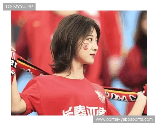 女性球迷增多推动中超赛场家庭观赛潮流兴起 女性球迷增多推动中超赛场家庭观赛潮流兴起