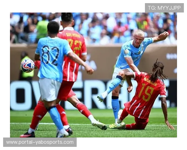 曼城哈兰德赛季13球，领跑英超射手榜